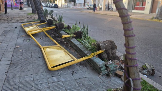 Balacera en Rosario: asesinaron a un hombre e hirieron a dos mujeres