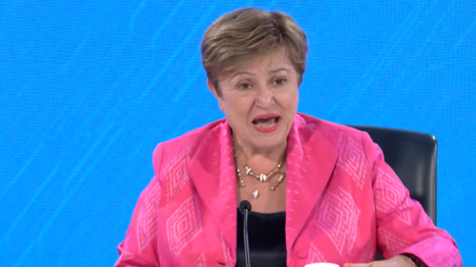 El FMI advirtió al Gobierno por las reservas: "Críticamente bajas"