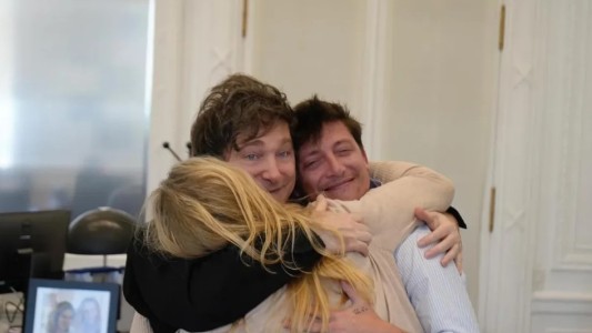 Karina Milei reordena la interna y suma a Santiago Caputo a la mesa de campaña bonaerense