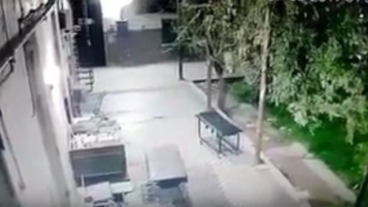 ¿Un fantasma en Rosario?: pánico por una camilla que se mueve sola en un hospital