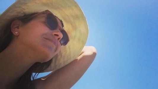 Tras ser mamá, Marcela Klosterboer se mostró en bikini, sin pancita y sin maquillaje