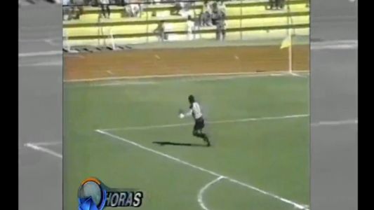 El golazo del viernes: de arco a arco