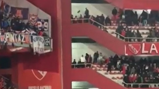 Video: paso a paso, así fue la noche negra en la cancha de Independiente