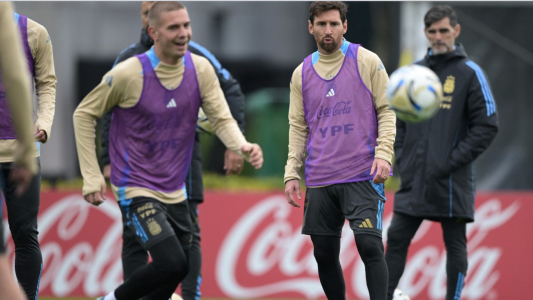 Nico Paz o Mastantuono, la gran incógnita en el 11 titular para enfrentar a Venezuela