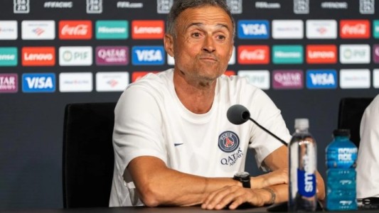 Luis Enrique sufrió una fractura en su clavícula y tendrá que ser operado