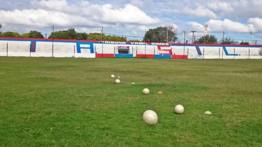 Conmoción en Córdoba: un adolescente de 13 años falleció mientras practicaba fútbol