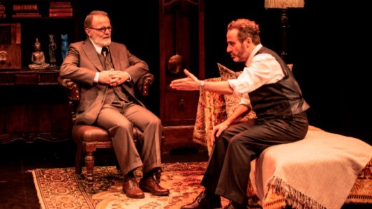 La inteligencia y el humor de "La última sesión de Freud", los lunes en el Teatro Picadero