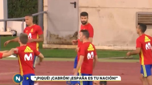 Piqué fue silbado durante el entrenamiento con la selección de España