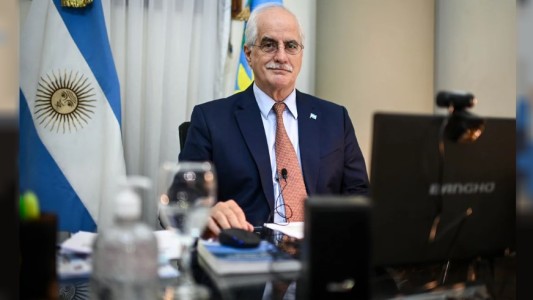 Taiana aceptó debatir con Santilli pero condicionó la fecha a la confirmación judicial de su candidatura