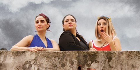 "Un paso atrás": una feroz crítica social a partir de la participación de un docente en OnlyFans