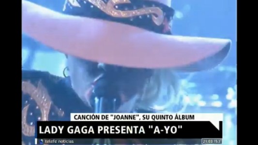 Lady Gaga presenta "A-YO"