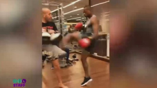 Así entrena Patrice Evra en artes marciales mixtas