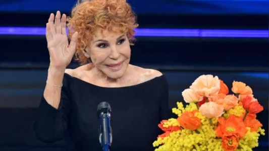 Murió Ornella Vanoni, la legendaria cantante italiana, a los 91 años
