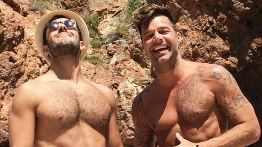 Ricky Martin anunció por TV que se casa con su novio