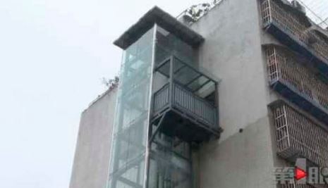 El ascensor que solo va y viene del sexto piso