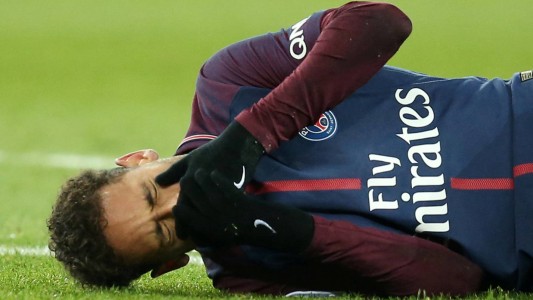 Por su lesión, Neymar se perderá el resto de la temporada y llegará justo al Mundial