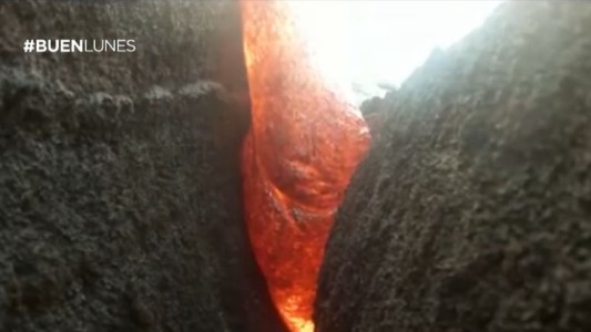 Una cámara GoPro grabó cuando la cubría la lava