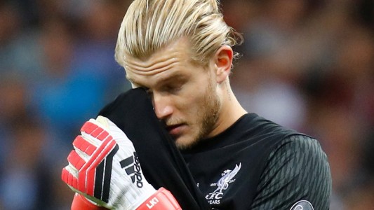 El llanto del arquero Karius tras los errores que le dieron el triunfo al Real Madrid