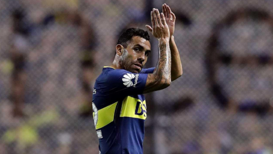 El sorpresivo cambio de look de Carlos Tevez