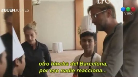 El DT del Liverpool, sorprendido porque los chicos no lo reconocen