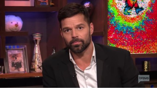 Ricky Martin revela quien fue el amor platónico que lo hizo "salir del clóset"