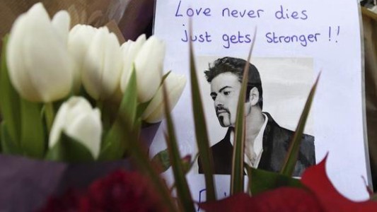 Confirmaron que George Michael murió por "causas naturales"