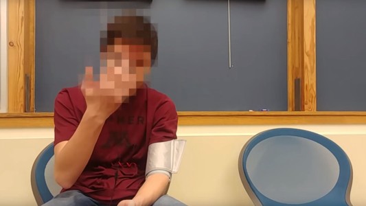 Un hombre que dice haber "viajado en el tiempo" pasó la prueba del detector de mentiras