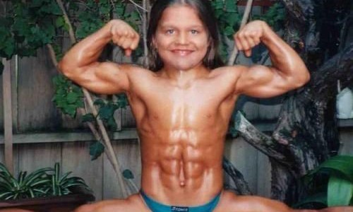 Así está hoy el nene más fuerte del mundo