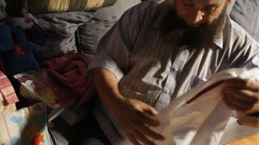 El musulmán que adopta niños con enfermedades terminales en Estados Unidos