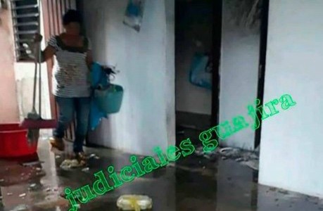 Encontró a su esposo con dos mujeres y como venganza prendió fuego la casa con ellos adentro