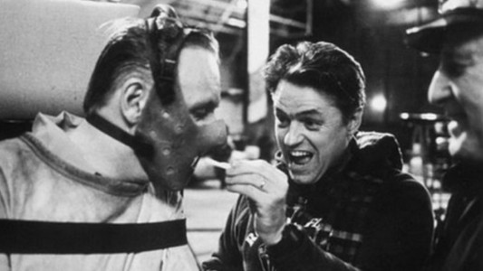 El cine está de luto: Murió Jonathan Demme, el director de "El silencio de los inocentes" y "Philadelphia"