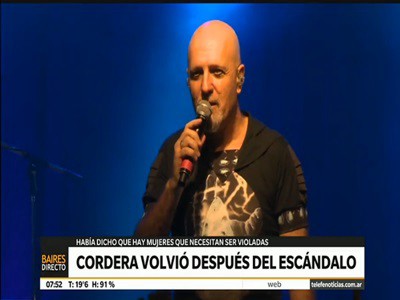 Volvió Cordera a cantar en público a pesar de las protestas feministas