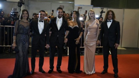 La alfombra roja de la boda de Messi se llenó de estrellas del fútbol internacional