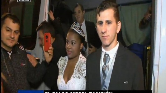 El doble brasileño de Messi tuvo su boda paralela en la puerta del hotel City Center