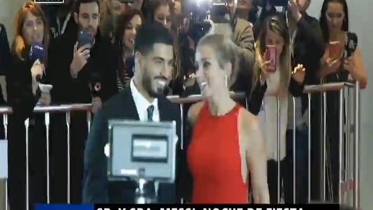 Así llegaba Luis Suárez y su esposa a la boda del año