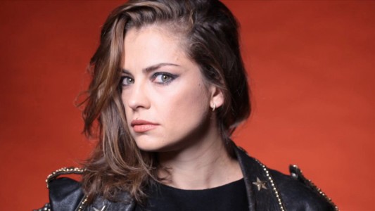 La bizarra anécdota de Dolores Fonzi con un taxista: "Me agarró el pie y me chupó el dedo gordo"