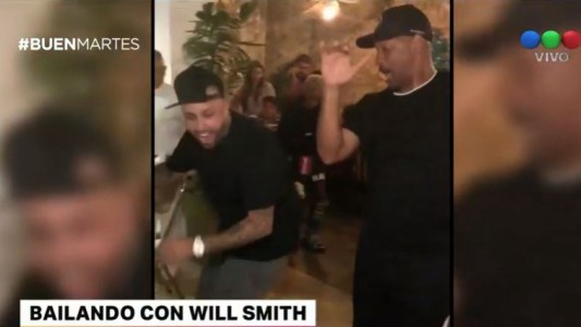 El baile de Will Smith con Nicky Jam y una moza en Colombia
