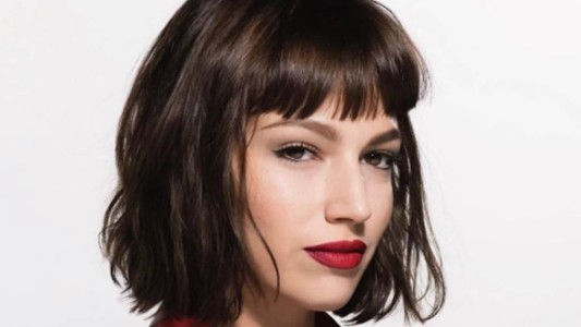 La impresionante foto de "Tokyo" con un ajustado vestido de latex