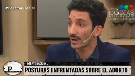 Fuerte cruce entre Juan Minujín y Gastón Recondo por la despenalización del aborto