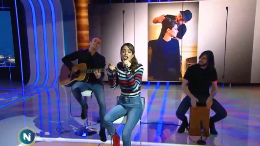 Minishow: Tini Stoessel, en vivo en Telefe Noticias