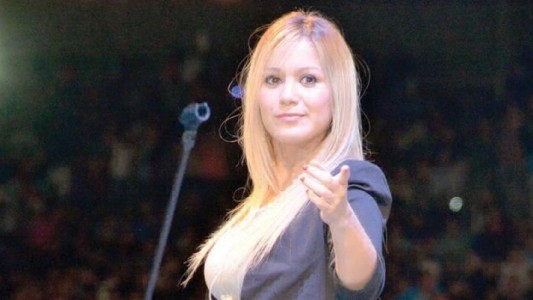 Karina “La Princesita” estalló contra los que critican su desempeño en el teatro