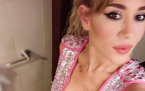 El divertido plateo de Jimena Barón a un "candidato" que le mandó la misma foto que a otra chica