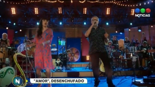 "Amor" es el primer single de Los Auténticos Decantes de su álbum de su álbum unplugged