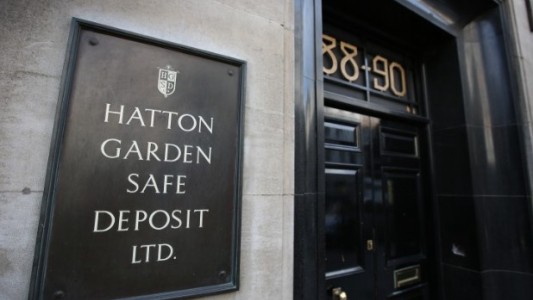 Roban 300 millones de dólares en joyas y efectivo en Londres