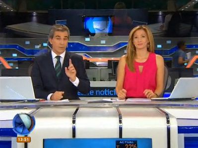 Telefe Noticias a las 13 Bloque 2 15/04/15