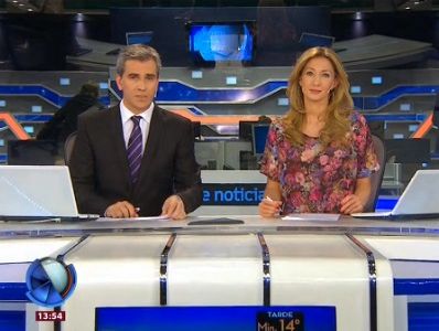 Telefe Noticias a las 13 / Bloque 2 / 14/05/2015