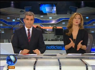 Telefe Noticias a las 13 / Bloque 2 / 02/07/2015