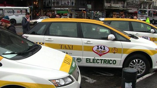 Montevideo ya cuenta con los primeros taxis eléctricos