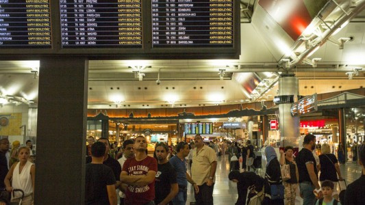 Se quitó la vida en el aeropuerto de Estambul tras perder un vuelo