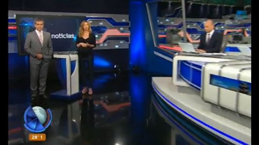 Telefe Noticias a las 13  - Bloque 1 -  23/12/2015